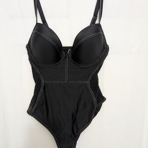 Cupshe Black One-Piece Swimsuit with White Logo Tag